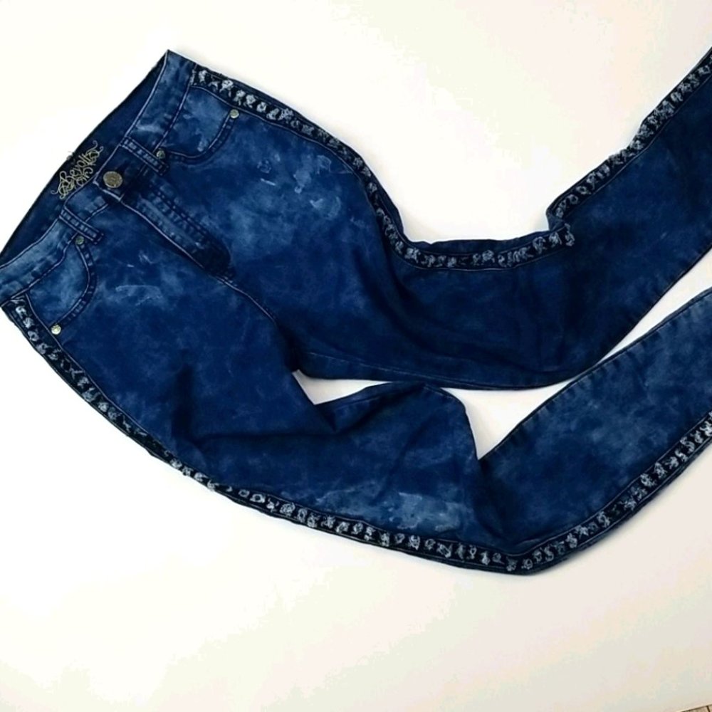 High Rise Skinny Jeans - Picture 2 of 6